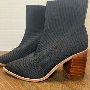 Women's Steven by Steve Madden Nara Stacked Heel  Size 9.5
Preloved